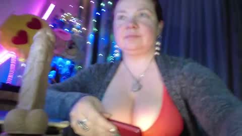 amorelara online show from May 11, 7:03 am