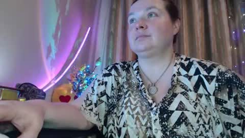 amorelara online show from June 24, 4:11 am