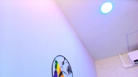 amy__wats0n online show from March 12, 7:09 pm