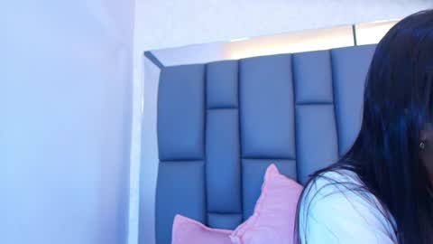 amy__wats0n online show from April 27, 7:12 pm