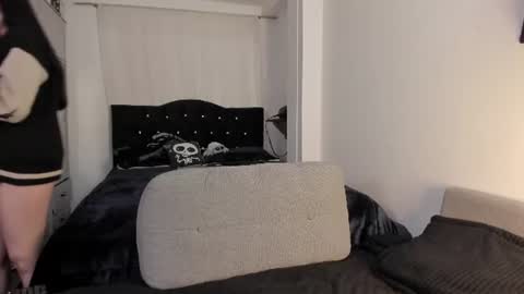 Amy online show from June 14, 5:48 pm
