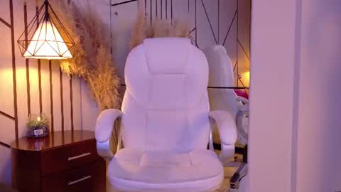 amy and Andy online show from June 30, 3:40 am