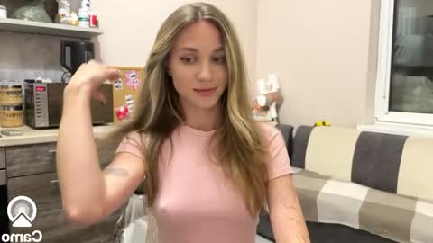 Amy Chill online show from October 2, 6:15 pm