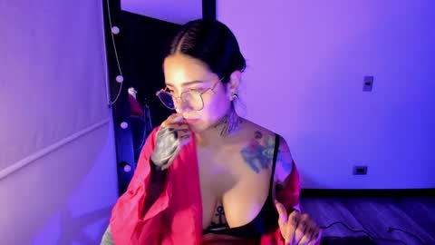 amy online show from February 8, 4:03 am