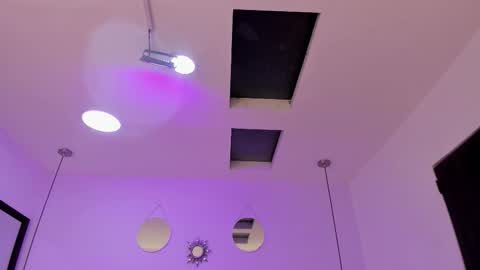 Aleja   online show from February 2, 3:05 am