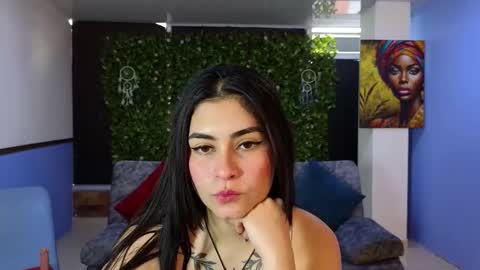 Snapshot of amy_lovelydoll chatting on November 23, 7:24 pm Amy online show from November 23, 7:24 pm