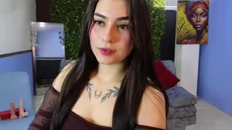 Snapshot of amy_lovelydoll chatting on December 17, 7:31 pm Amy online show from December 17, 7:31 pm