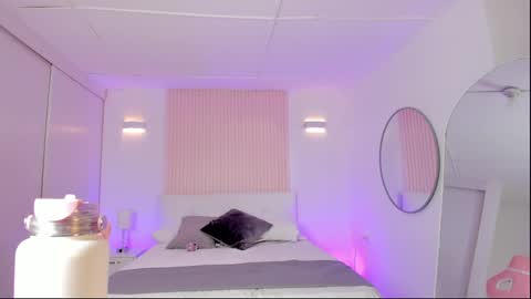 Emily online show from December 27, 5:05 pm