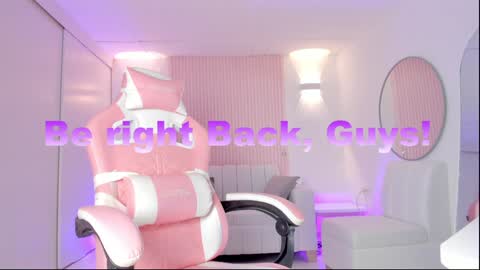 Emily online show from January 16, 4:39 pm