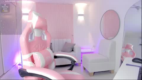 Emily online show from January 23, 6:03 pm