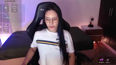 Mia Cristancho online show from December 4, 7:22 pm