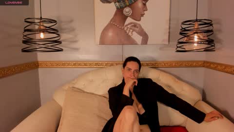 Snapshot of amy_walls7 chatting on March 13, 12:01 pm amy_walls7 online show from March 13, 12:01 pm