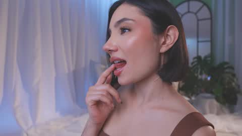 Snapshot of amyarmstrong chatting on March 19, 9:08 pm Amy Armstrong online show from March 19, 9:08 pm