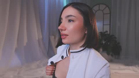 Snapshot of amyarmstrong chatting on March 27, 10:09 pm Amy Armstrong online show from March 27, 10:09 pm