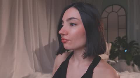 Snapshot of amyarmstrong chatting on March 29, 12:21 am Amy Armstrong online show from March 29, 12:21 am