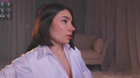 Snapshot of amyarmstrong chatting on April 2, 11:13 pm Amy Armstrong online show from April 2, 11:13 pm