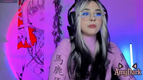 Amy online show from May 13, 9:33 pm