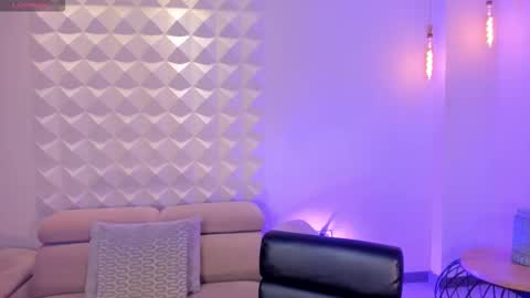 Amy  online show from December 16, 8:03 pm