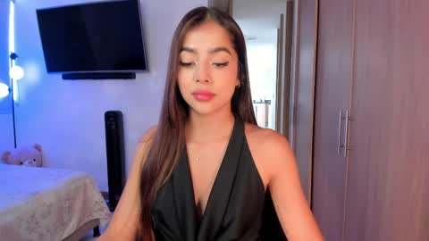 Snapshot of amydavis_ chatting on April 27, 8:18 pm Amy online show from April 27, 8:18 pm