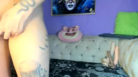 Snapshot of amydelahoz chatting on November 27, 12:24 am Amy Kamila online show from November 27, 12:24 am