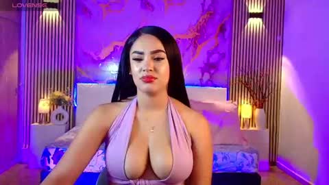 amyjohnsonn online show from July 3, 3:13 am