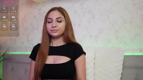 Snapshot of amykaiya chatting on October 12, 8:52 pm Amy online show from October 12, 8:52 pm