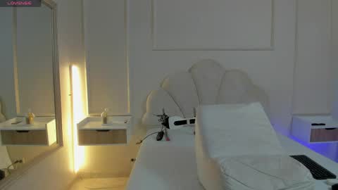 Amykord online show from May 10, 11:37 am