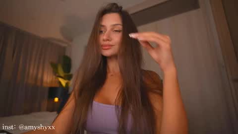 Snapshot of amylure chatting on February 16, 2:13 pm amylure online show from February 16, 2:13 pm