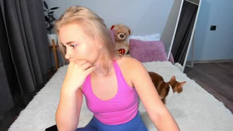 amymilson online show from December 15, 3:53 pm