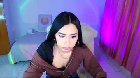 Amy ... Nice to meet u   thumb up me please its important online show from February 25, 11:36 pm