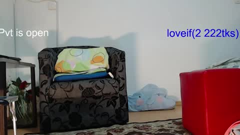 AMYra - not talkative and a little shy online show from January 8, 6:52 am