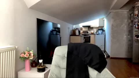 amyroberta92 online show from December 17, 10:01 am