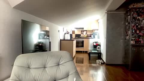 amyroberta92 online show from October 10, 6:45 am