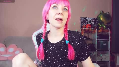 Amy Rose online show from October 18, 8:20 pm