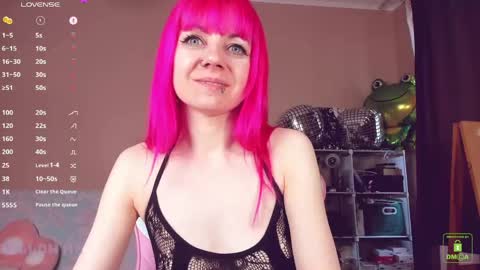 Snapshot of amyrose69 chatting on May 5, 3:31 pm Amy Rose online show from May 5, 3:31 pm