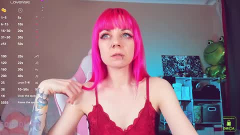 Snapshot of amyrose69 chatting on May 18, 7:41 pm Amy Rose online show from May 18, 7:41 pm