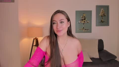 AMY R  online show from May 11, 2:45 pm