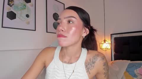 Amy online show from November 18, 2:54 pm