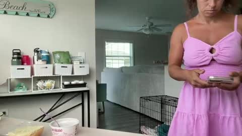Amy Smilez online show from June 23, 12:36 pm