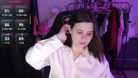 amyvibes online show from June 27, 6:24 pm