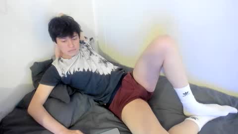 Snapshot of an0nymouse3 chatting on December 3, 7:27 am Alex online show from December 3, 7:27 am