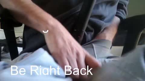 A online show from November 28, 11:13 am