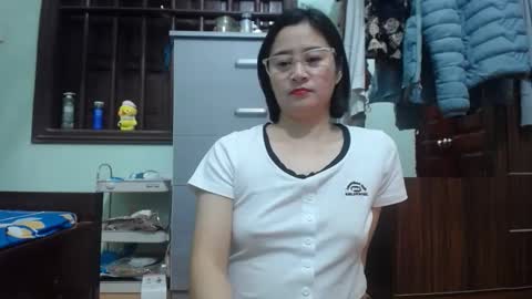 Snapshot of an_naughty chatting on February 3, 6:40 am an_naughty online show from February 3, 6:40 am