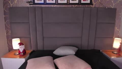 Ana  online show from December 24, 11:38 am