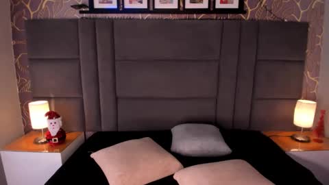 Ana  online show from January 7, 11:58 am