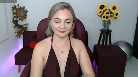 Snapshot of ana_hotmilf chatting on May 7, 10:59 pm Ana online show from May 7, 10:59 pm