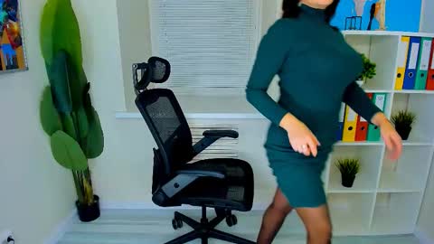 Ana online show from October 3, 10:12 am