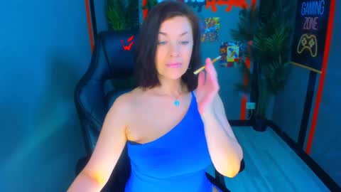 Ana online show from April 2, 10:13 am