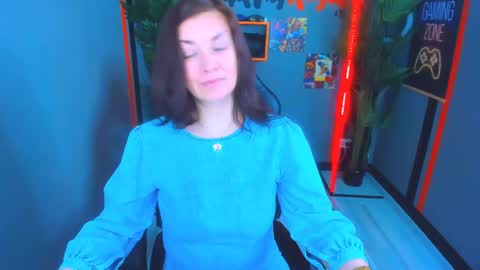 Ana online show from May 11, 10:10 am