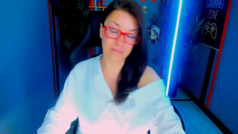 Ana online show from June 12, 10:19 pm